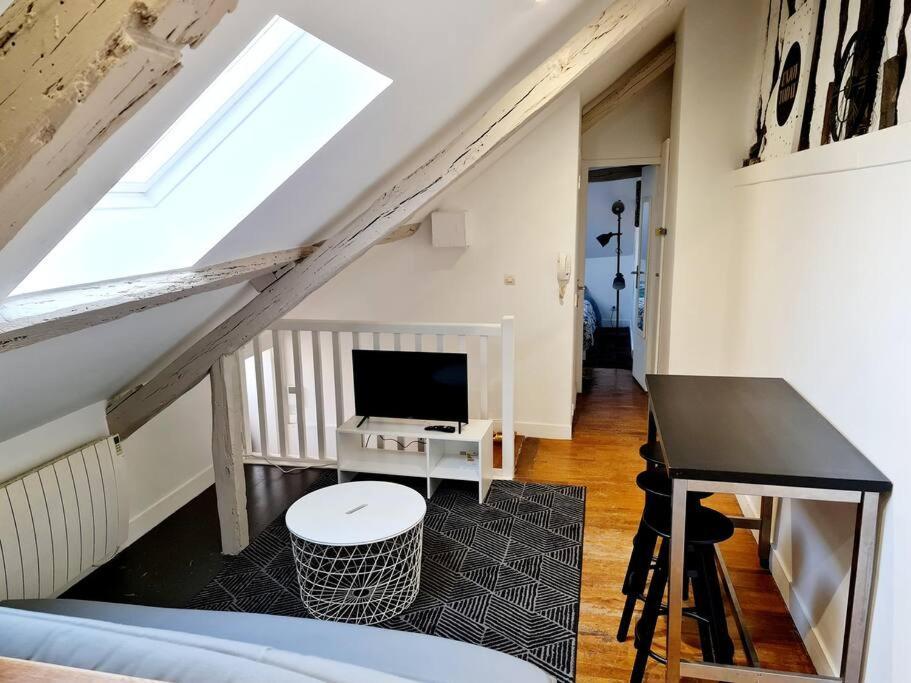 Apartmán T2 Hyper Centre De Tours Exteriér fotografie