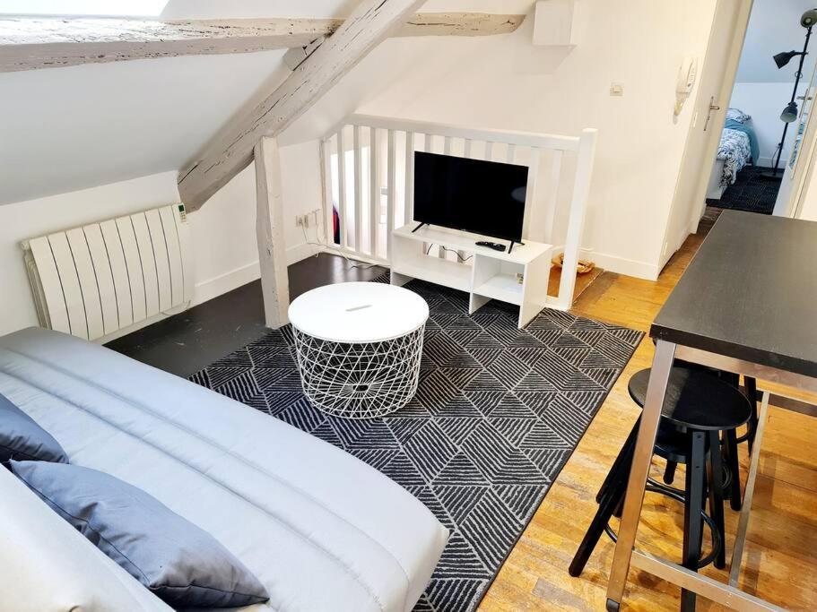 Apartmán T2 Hyper Centre De Tours Exteriér fotografie